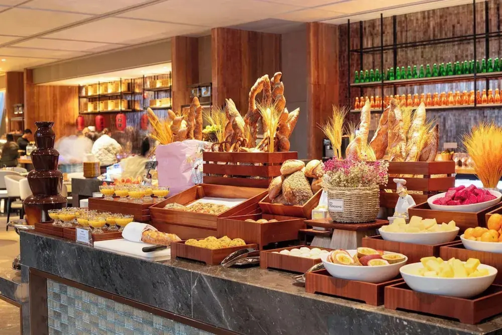 Crowne Plaza JINGMEN by IHG