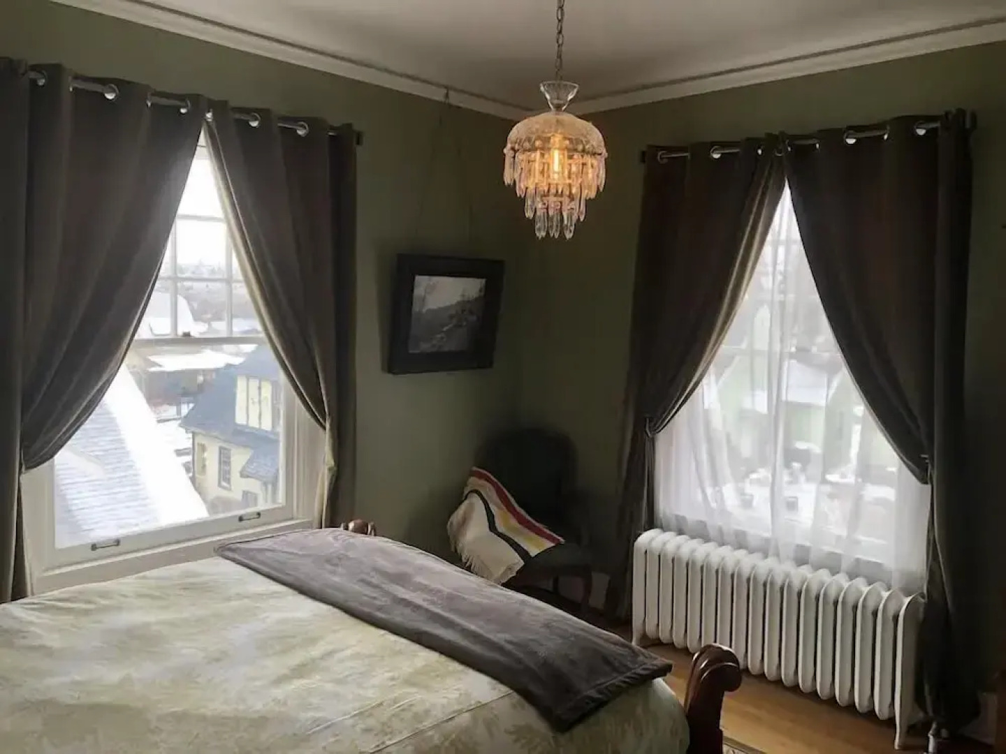 The Pendleton House Bed and Breakfast