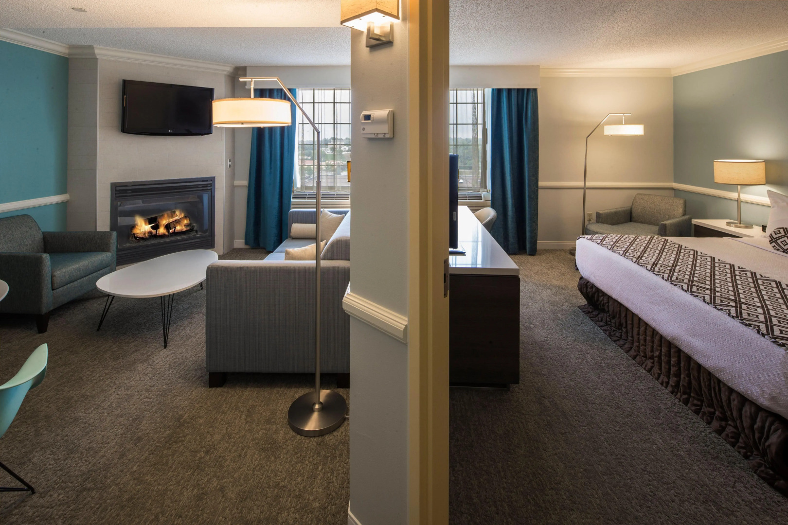 Crowne Plaza Suites Pittsburgh South by IHG