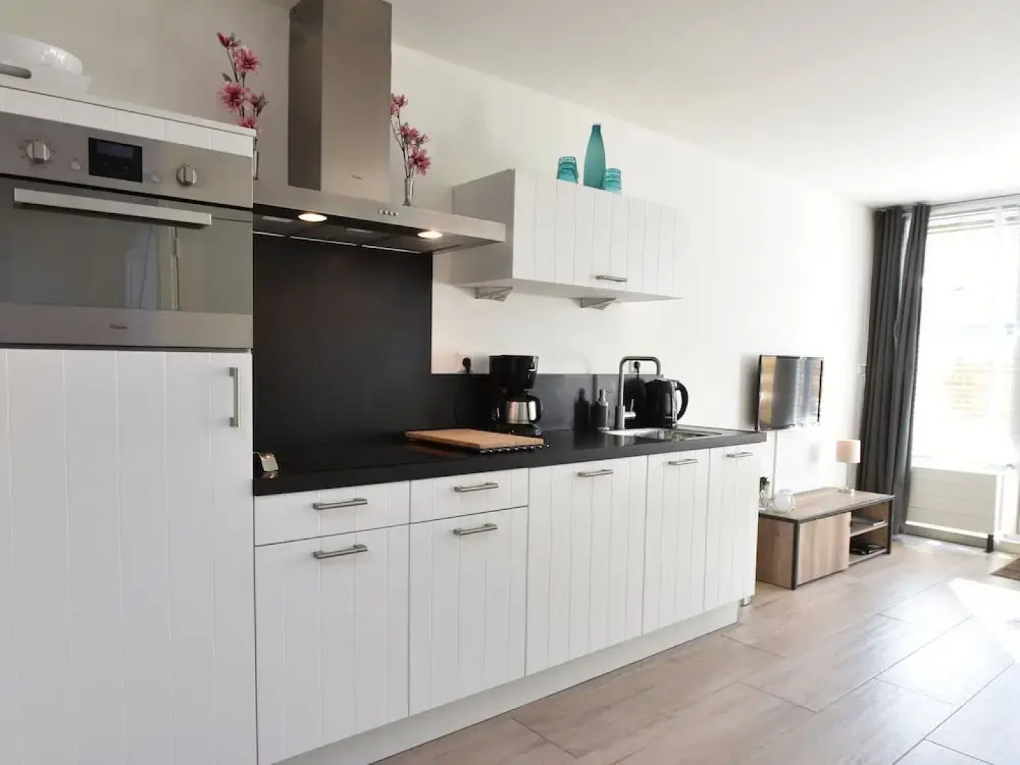 Stunning Holiday Home in Bergen aan Zee Near Beach