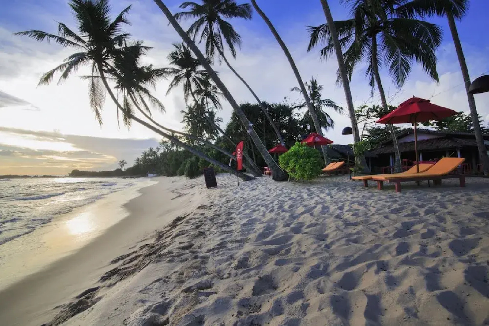 Mahi Mahi Beach Chalets