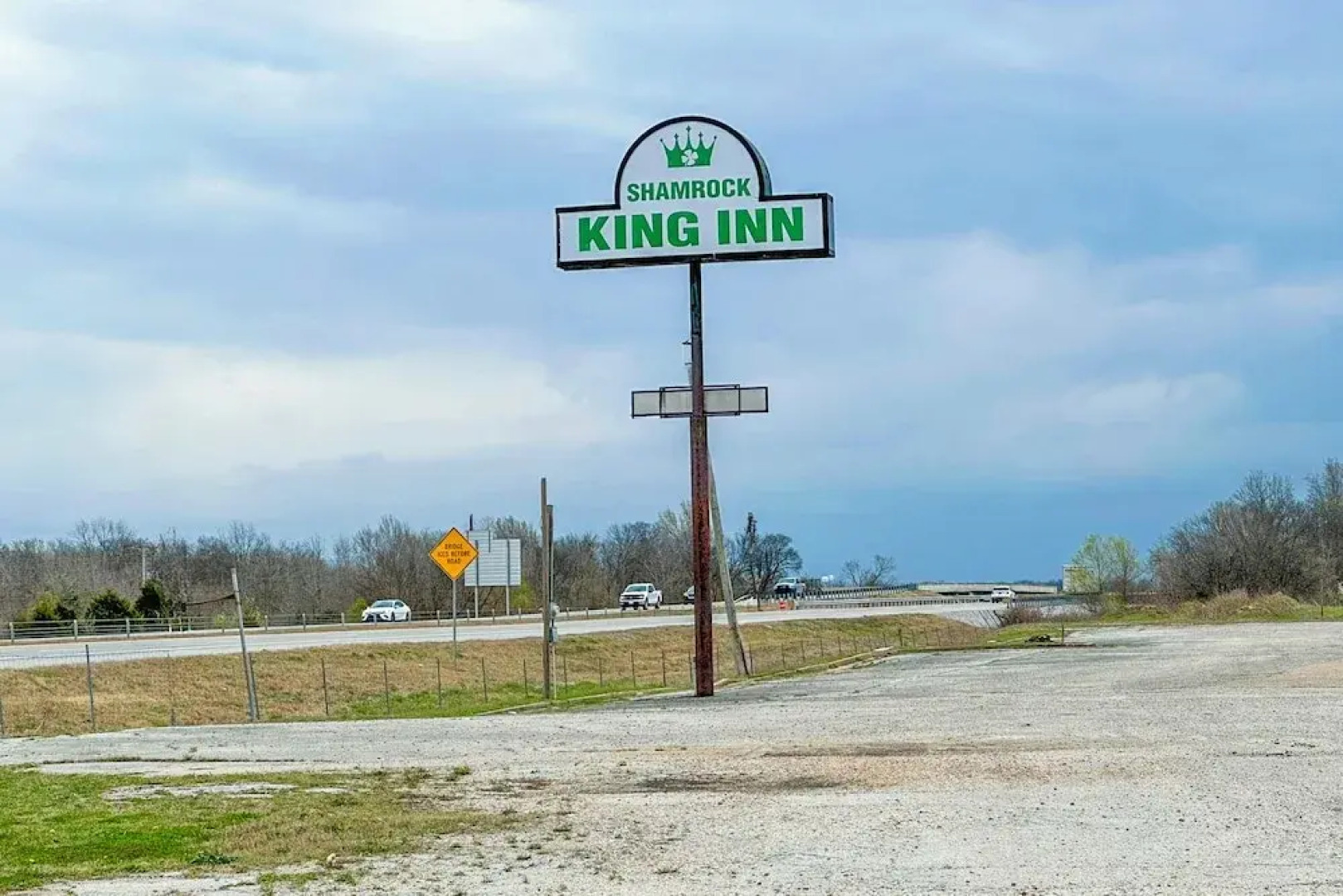 Shamrock Kings Inn By Oyo Marked Tree I-555