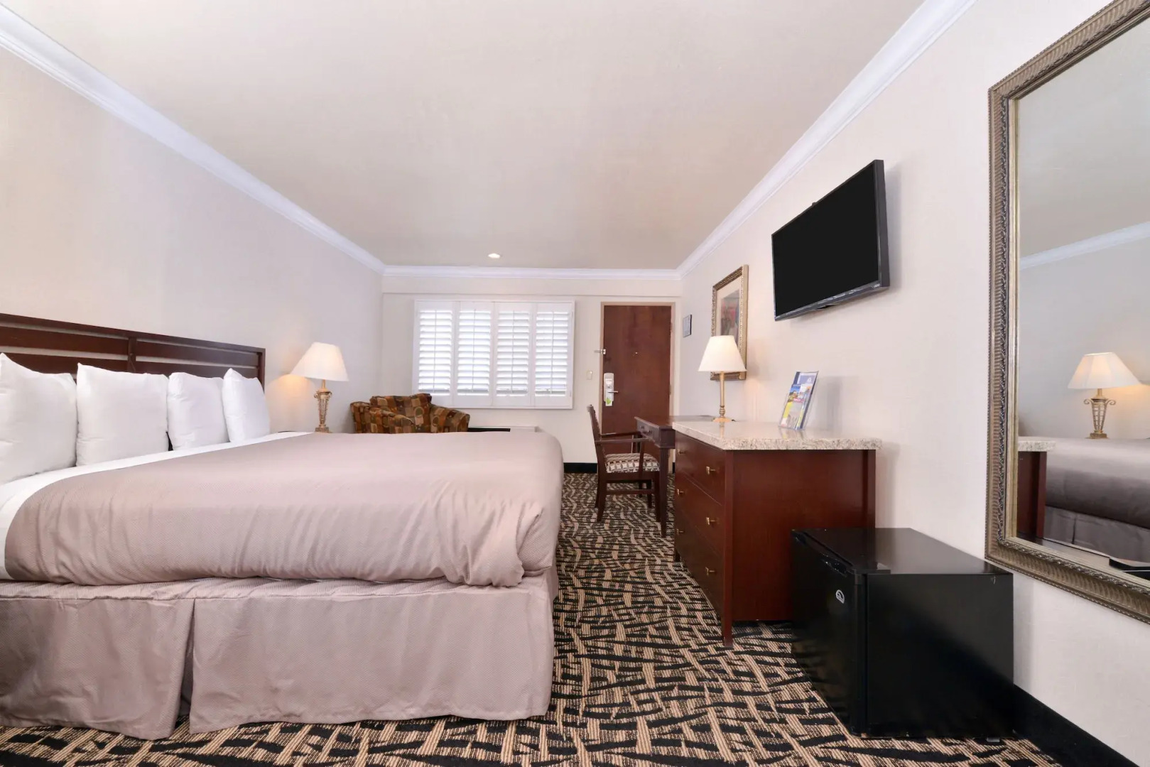 Americas Best Value Inn & Suites El Monte