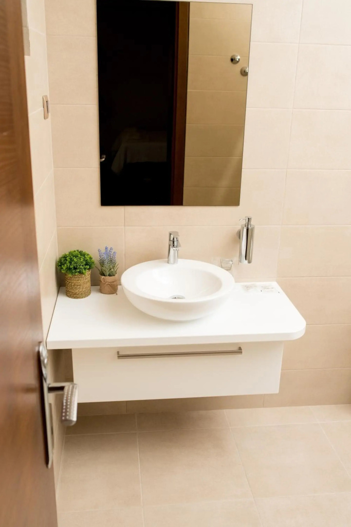 IPN APARTMENTs -MOTEL