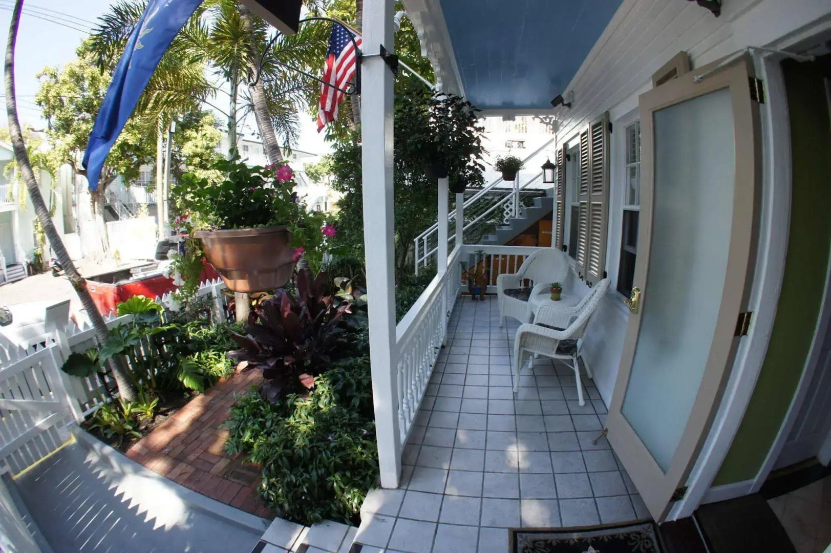 Seascape Tropical Inn - Adult Exclusive