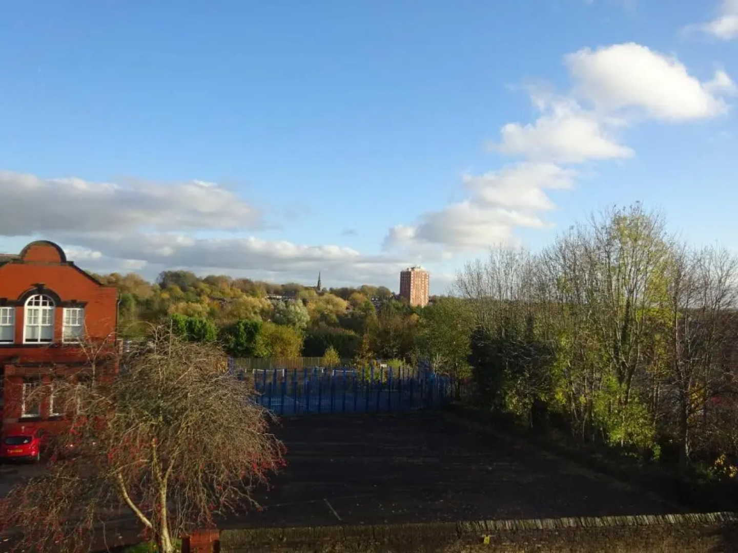 Wigan Central I 1 & 2 Bed Executive Apartments I Family Rooms I Private Balcony I Free Parking