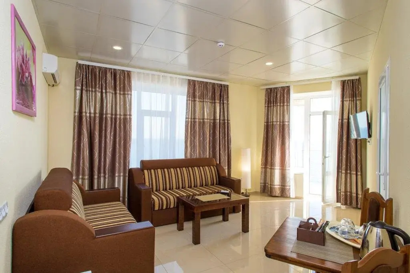 Crystal Hotel
