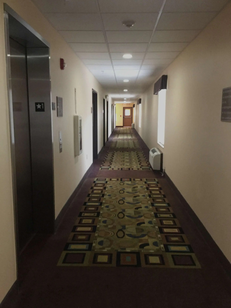 Americas Best Value Inn St. Robert