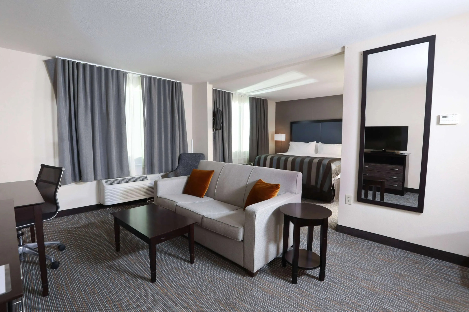 Wingate by Wyndham Savannah/Pooler