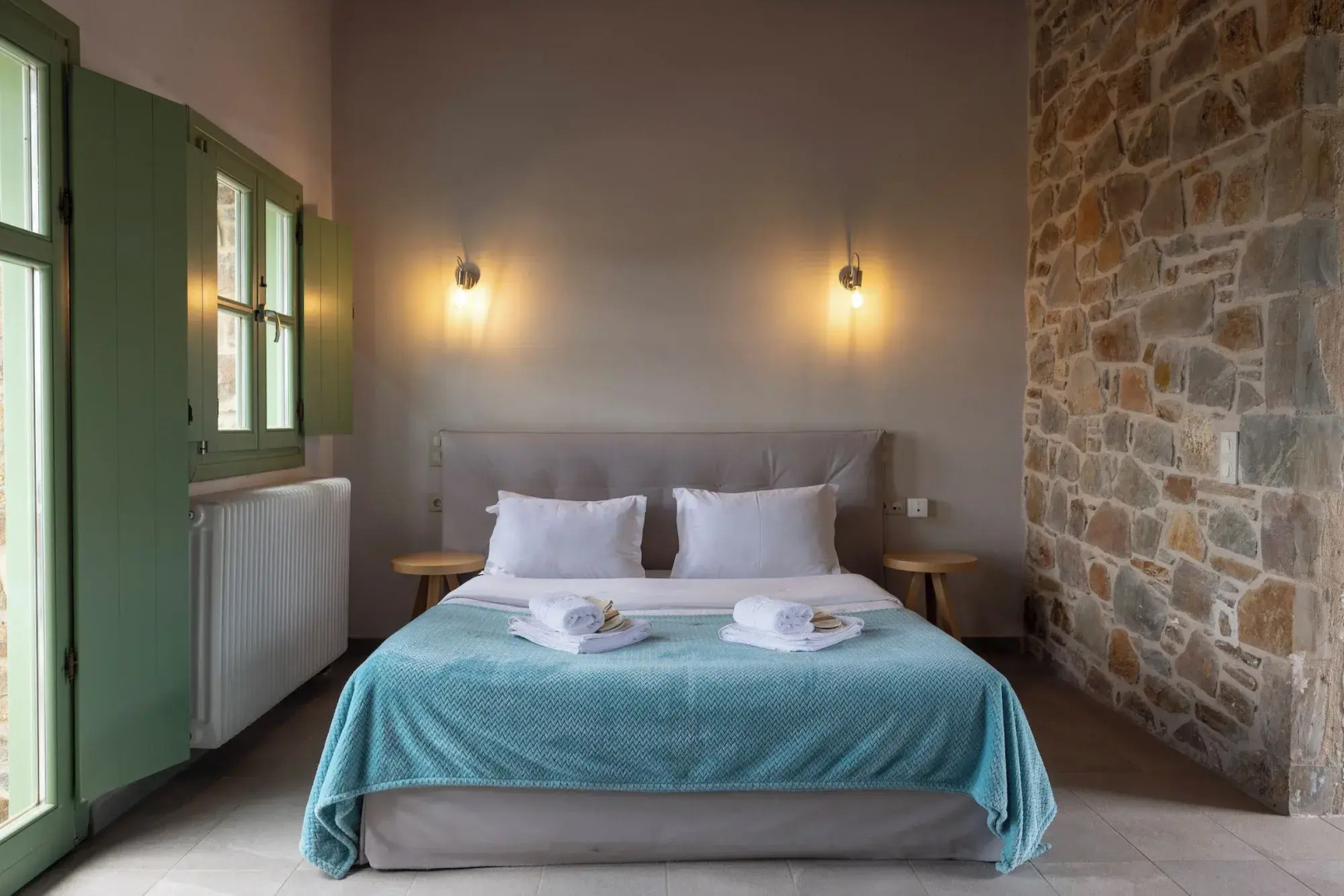 Foresta in Medias Mores