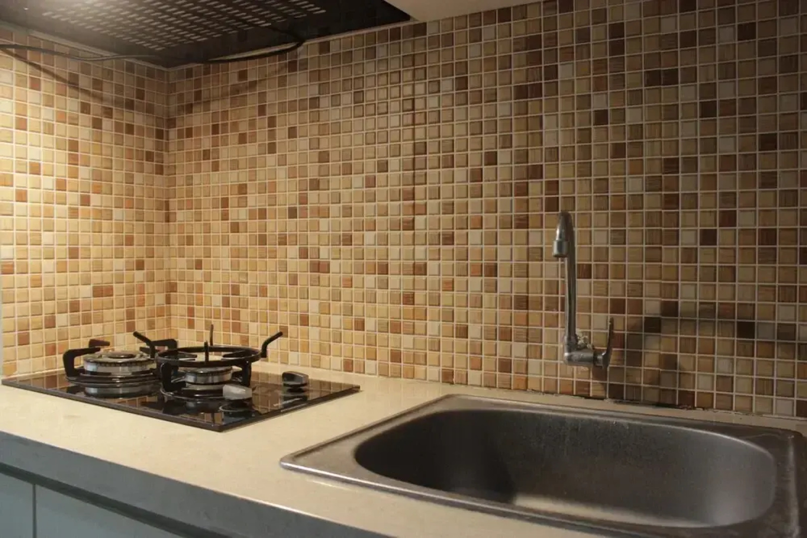 Spacious Studio Apartment At Easton Park Jatinangor Near Unpad