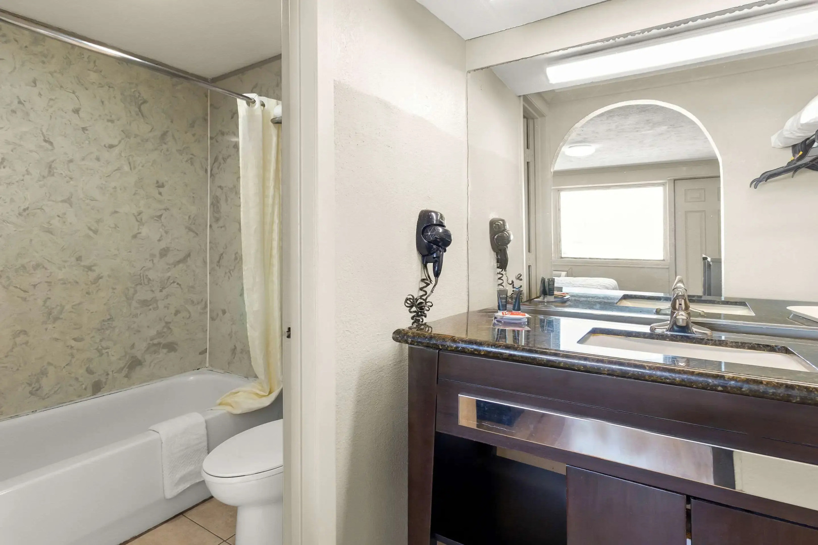 Econo Lodge Galveston Seawall