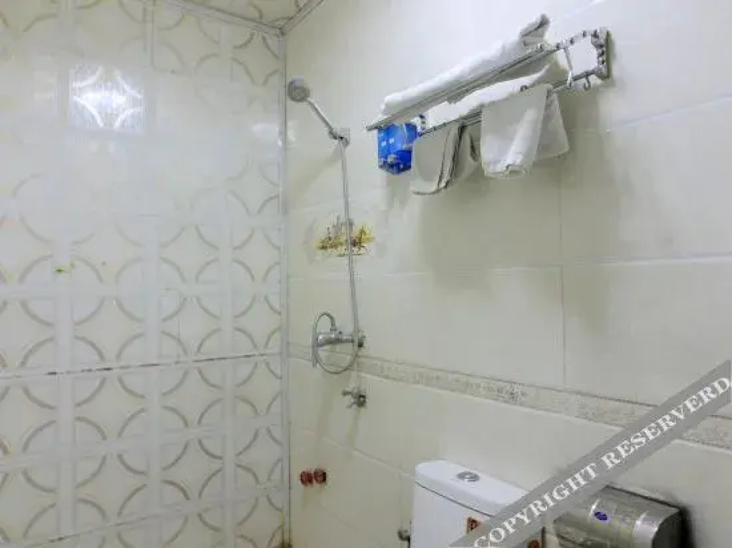 zhenping wanhe hotel