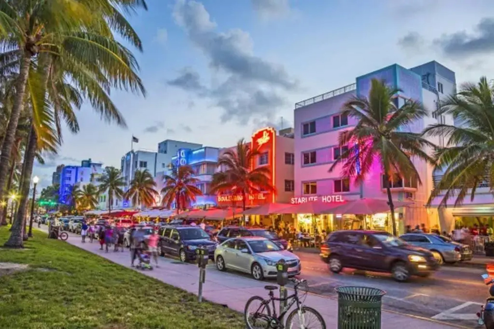 Lakeside Vacation Home