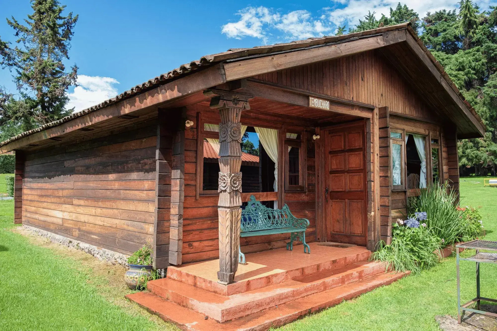 Zirahuen Forest And Resort