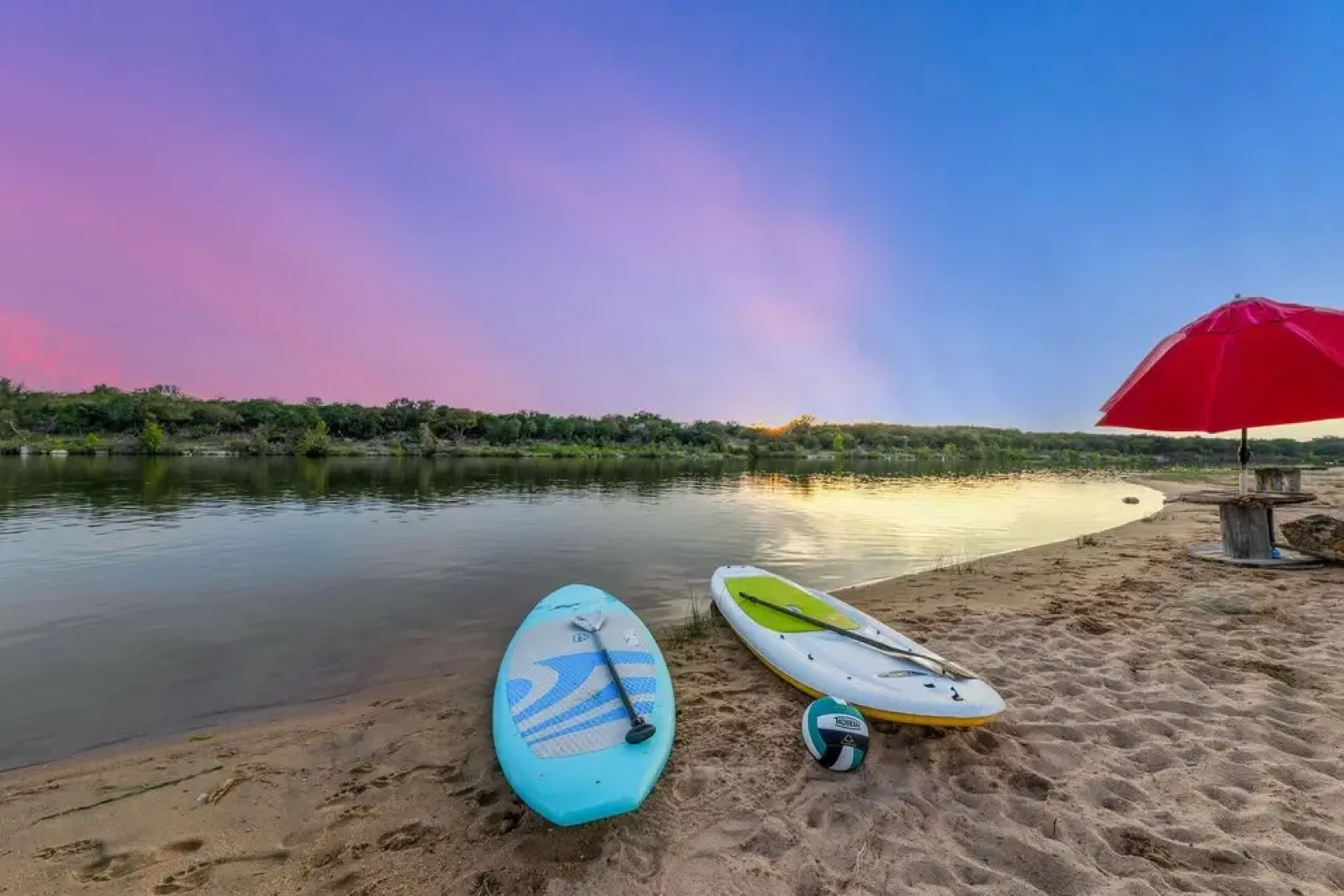 Beach House 2 on Lake LBJ - Sleeps 24