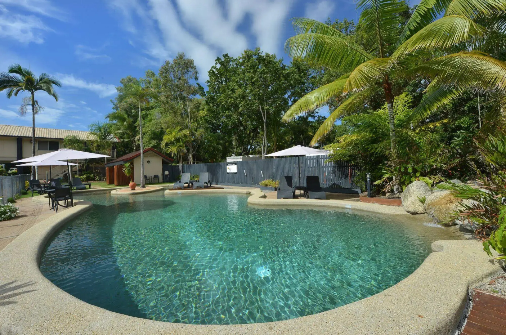 Lychee Tree Holiday Apartments
