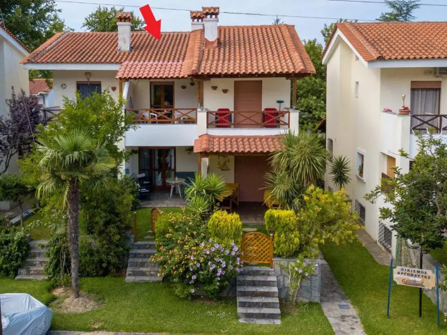 Casa Costa for 7 guests near Fourka beach