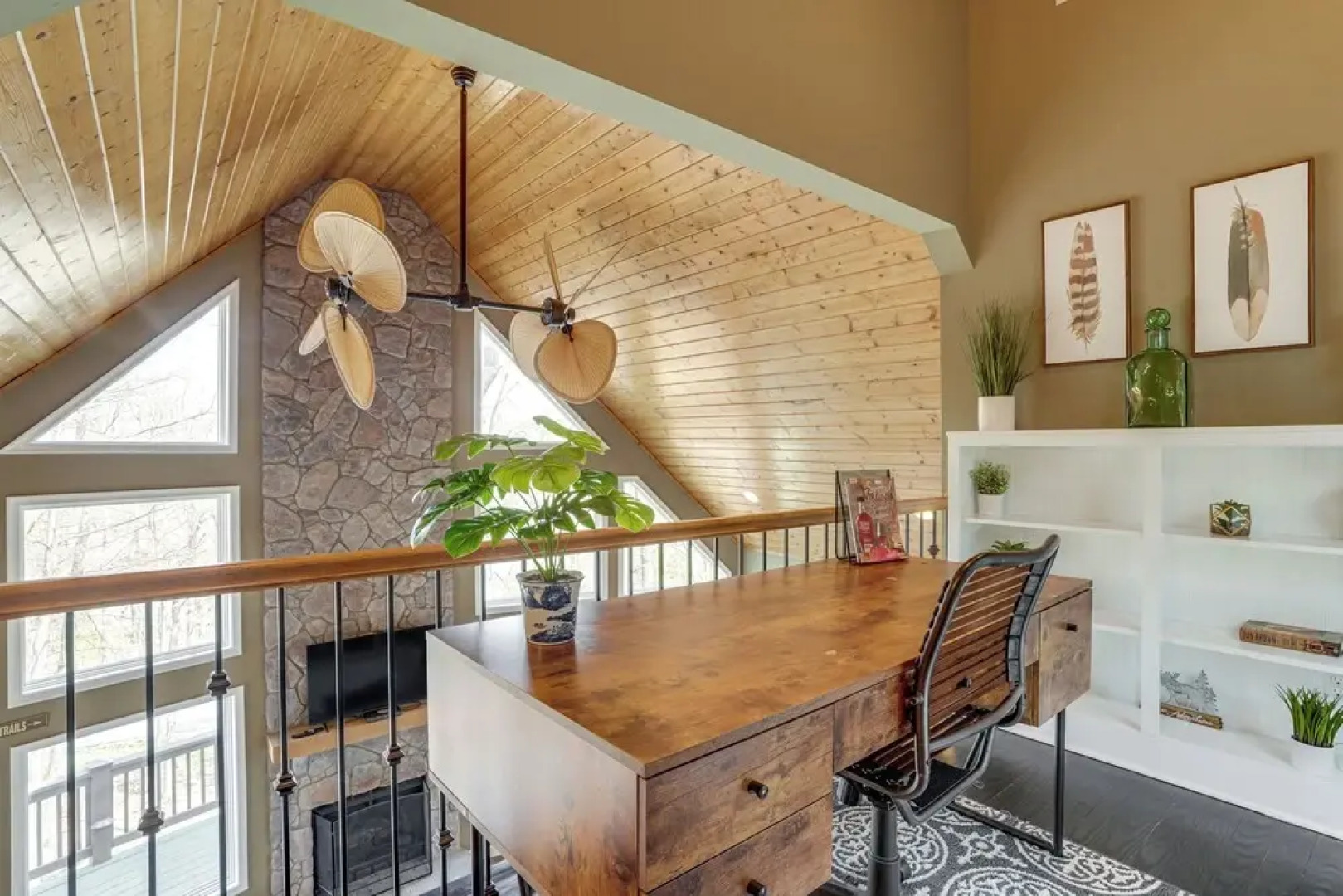 Stunning Wintergreen Resort Home: Ski & Golf!