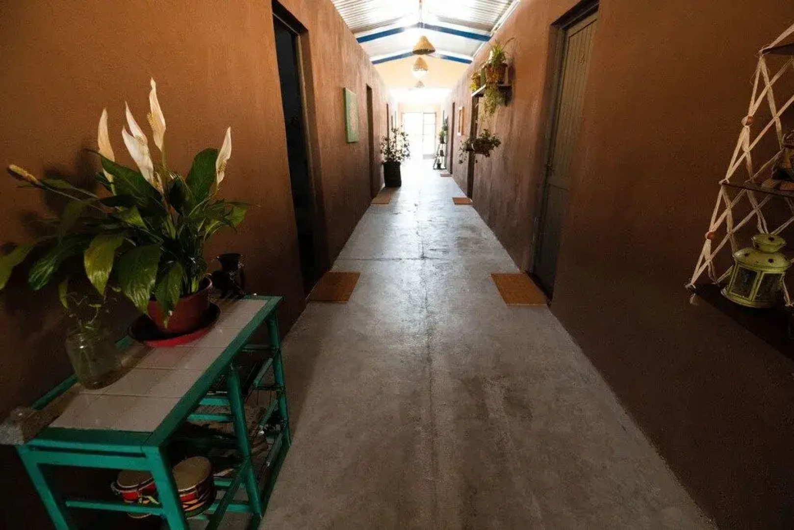 Mundaka Hostel y Bar - Adults Only