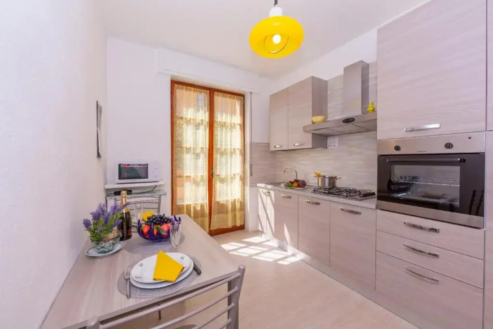 Carlazzo Sant' Agata Apt. 01