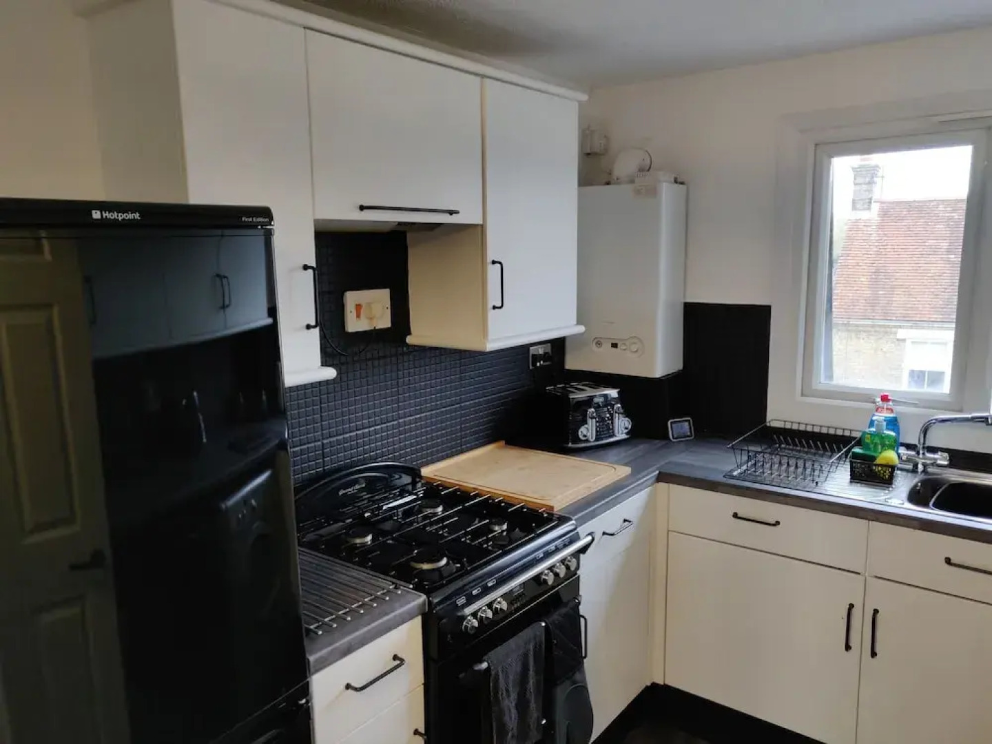 Whitehouse Guest House