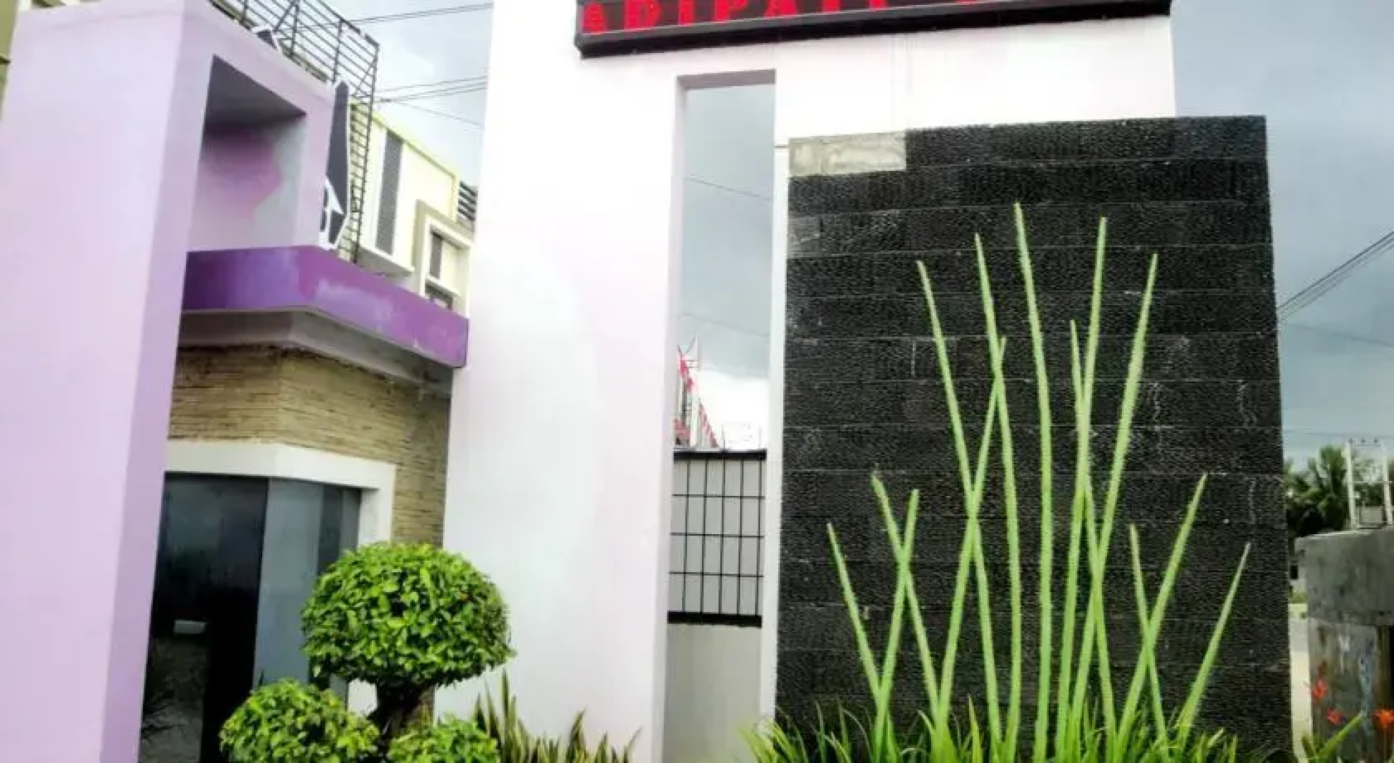 Adipati Hotel