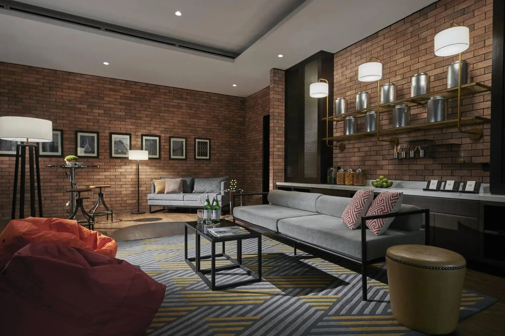 Hotel Stripes Kuala Lumpur, Autograph Collection