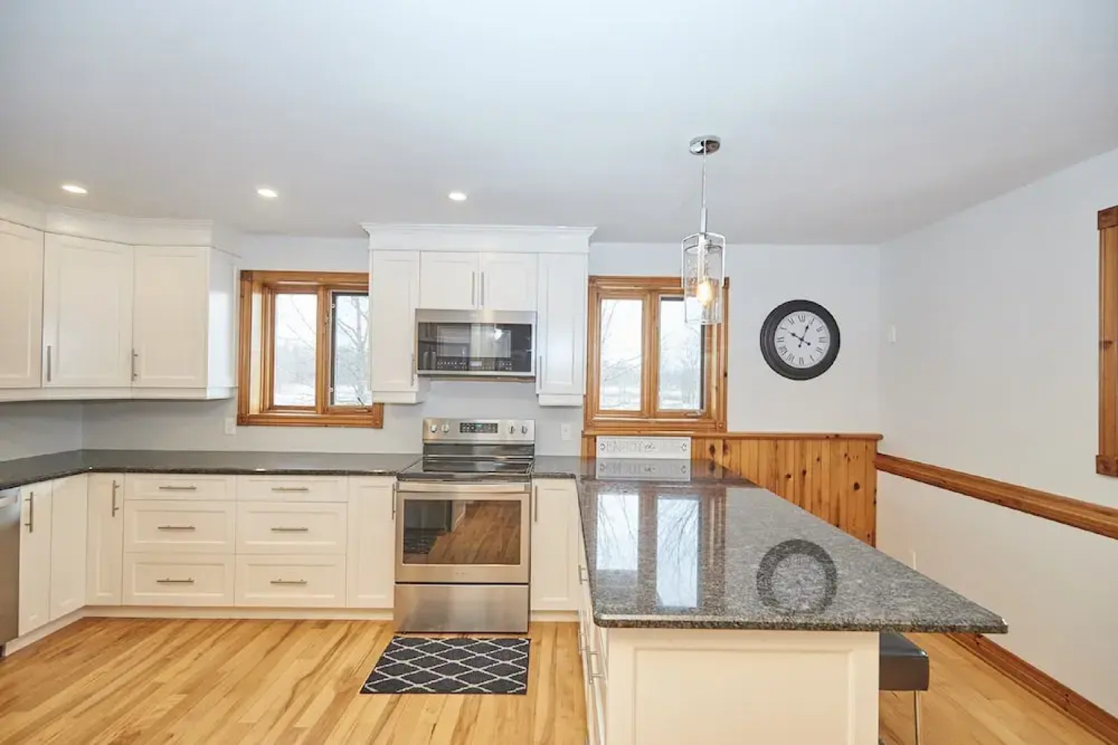 Grand Niagara Estate Lodge