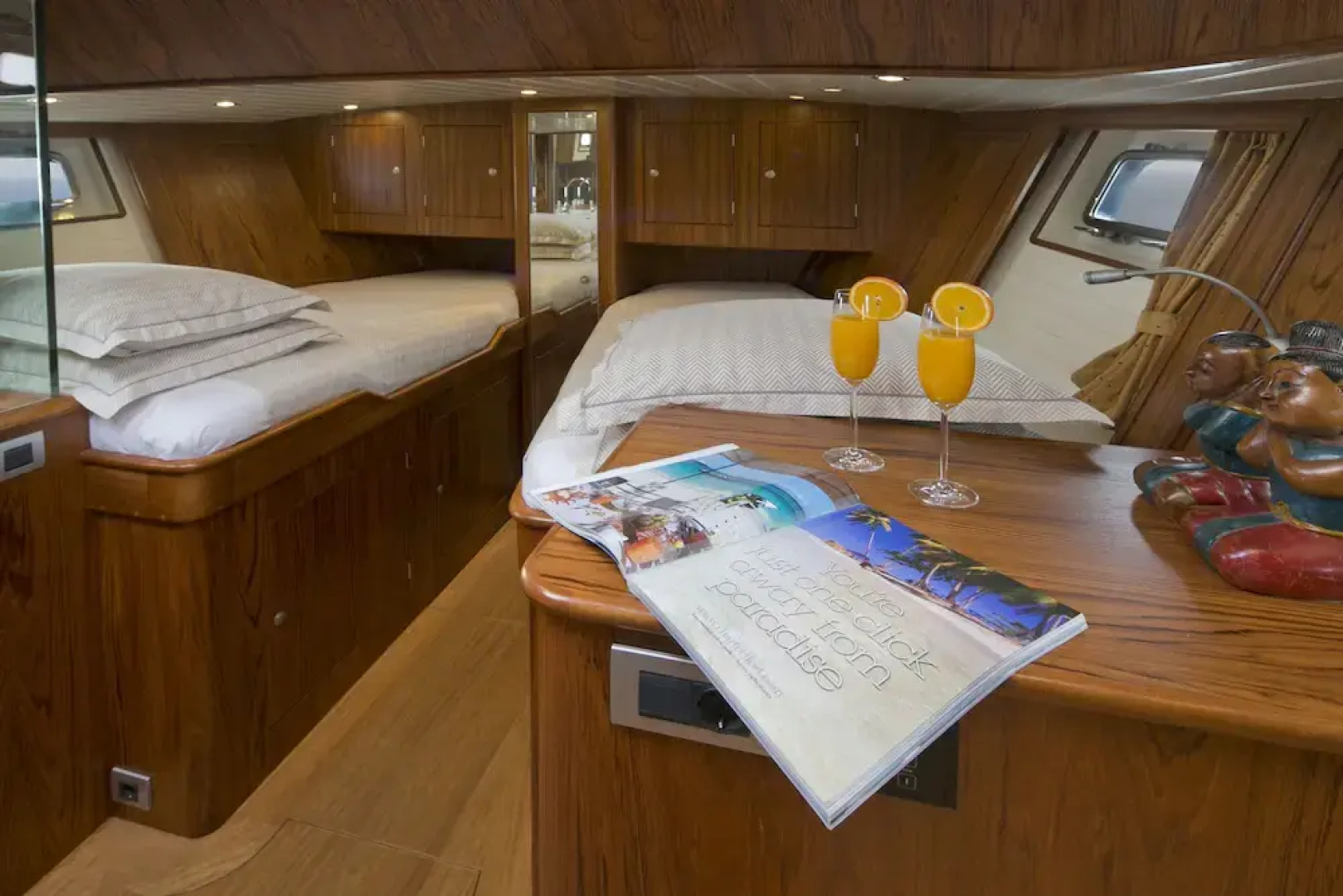 Domicil Yacht Hotel