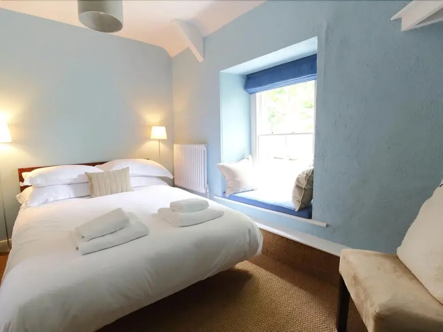 141 the Hill, Burford, Burford