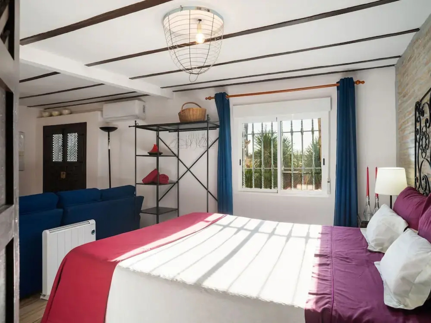 Splendid Holiday Home in Utrera With Garden