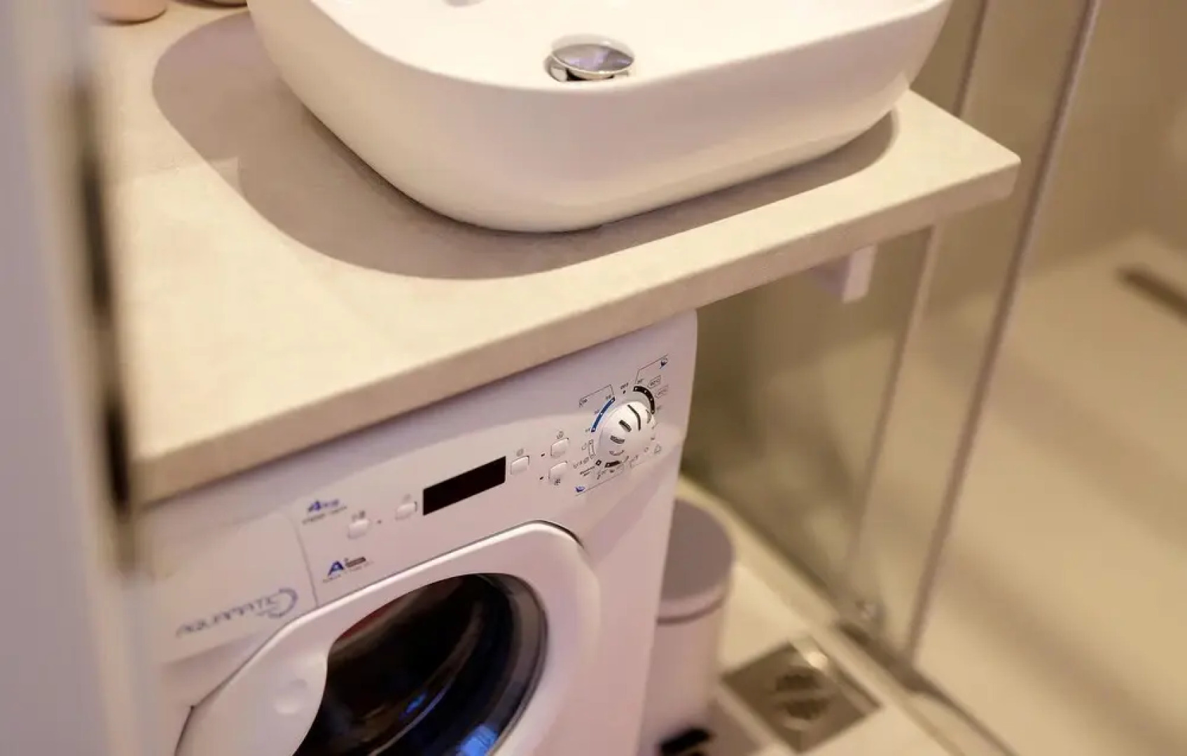 Awesome Apartment in Stinica With 1 Bedrooms and Wifi