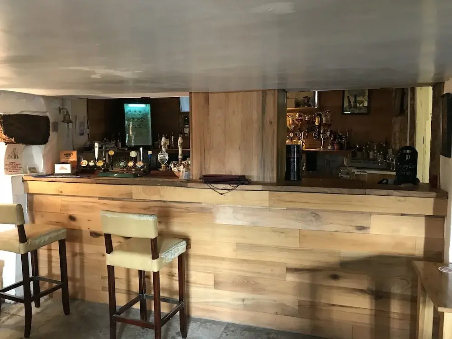 The Pecking Mill Inn