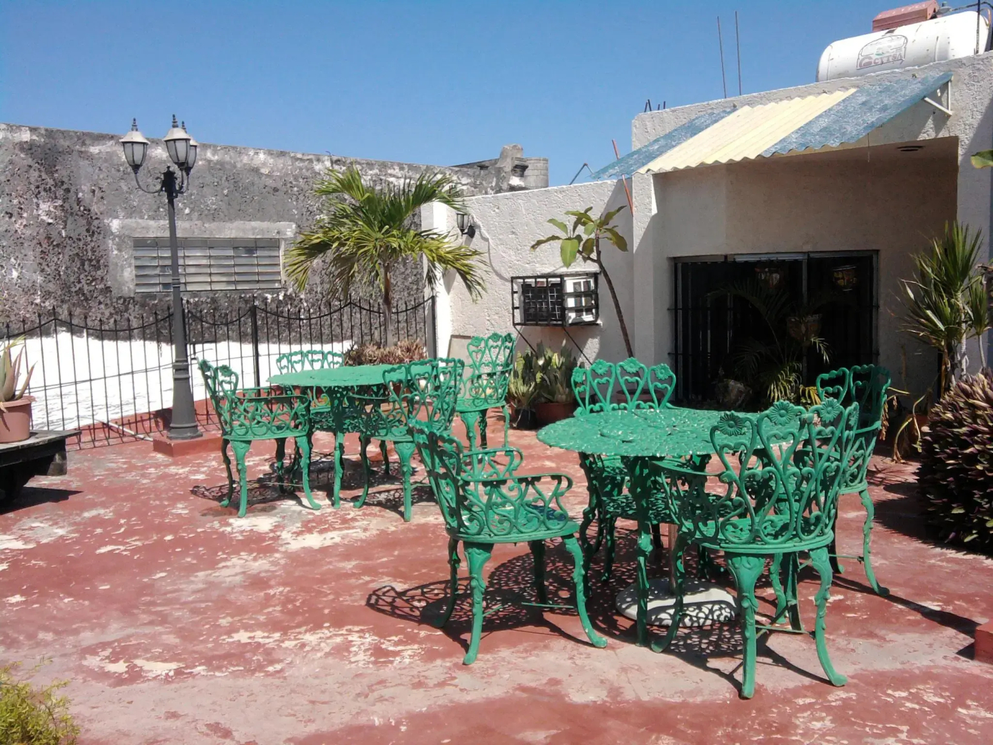 Hotel y Hostal Casa Risueño