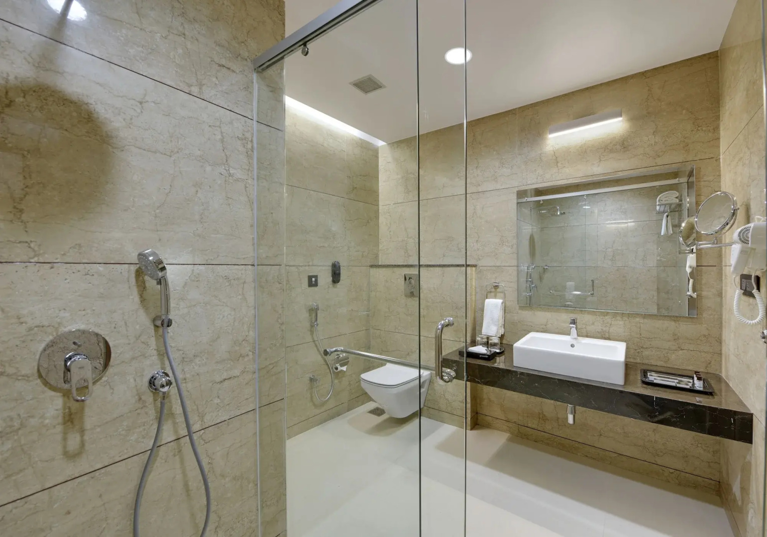 The Maruti Nandan Grand