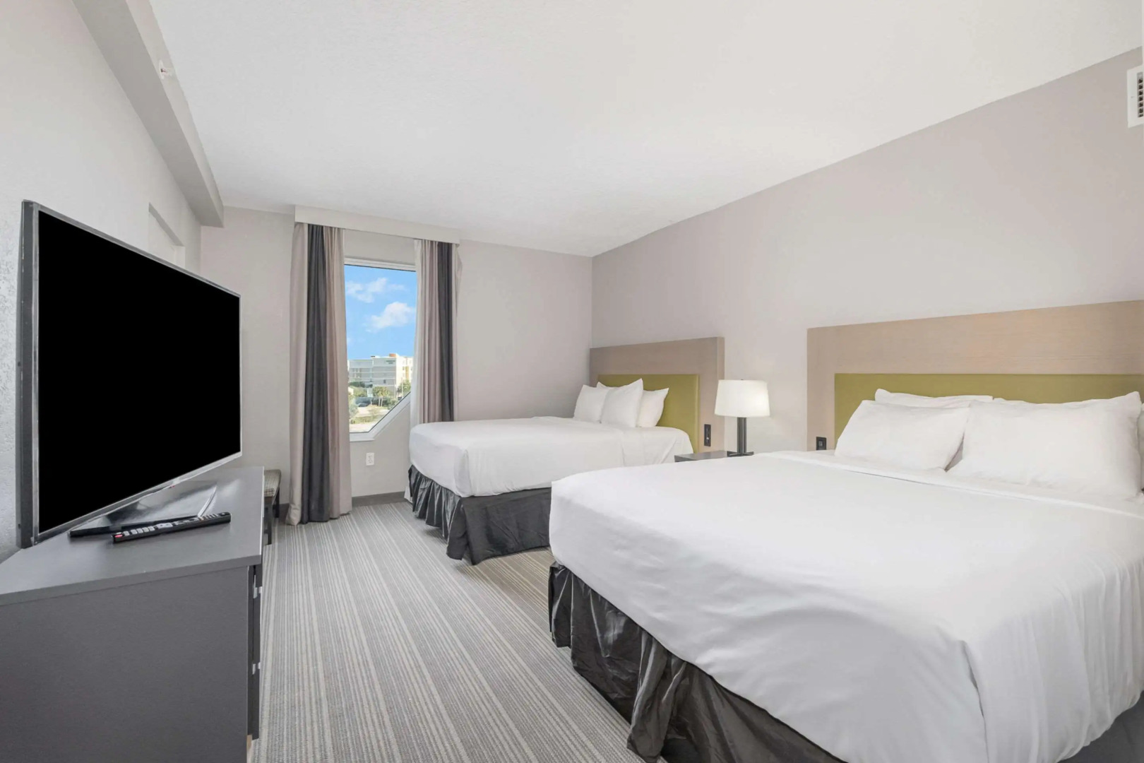 Country Inn & Suites by Radisson, Port Canaveral, FL