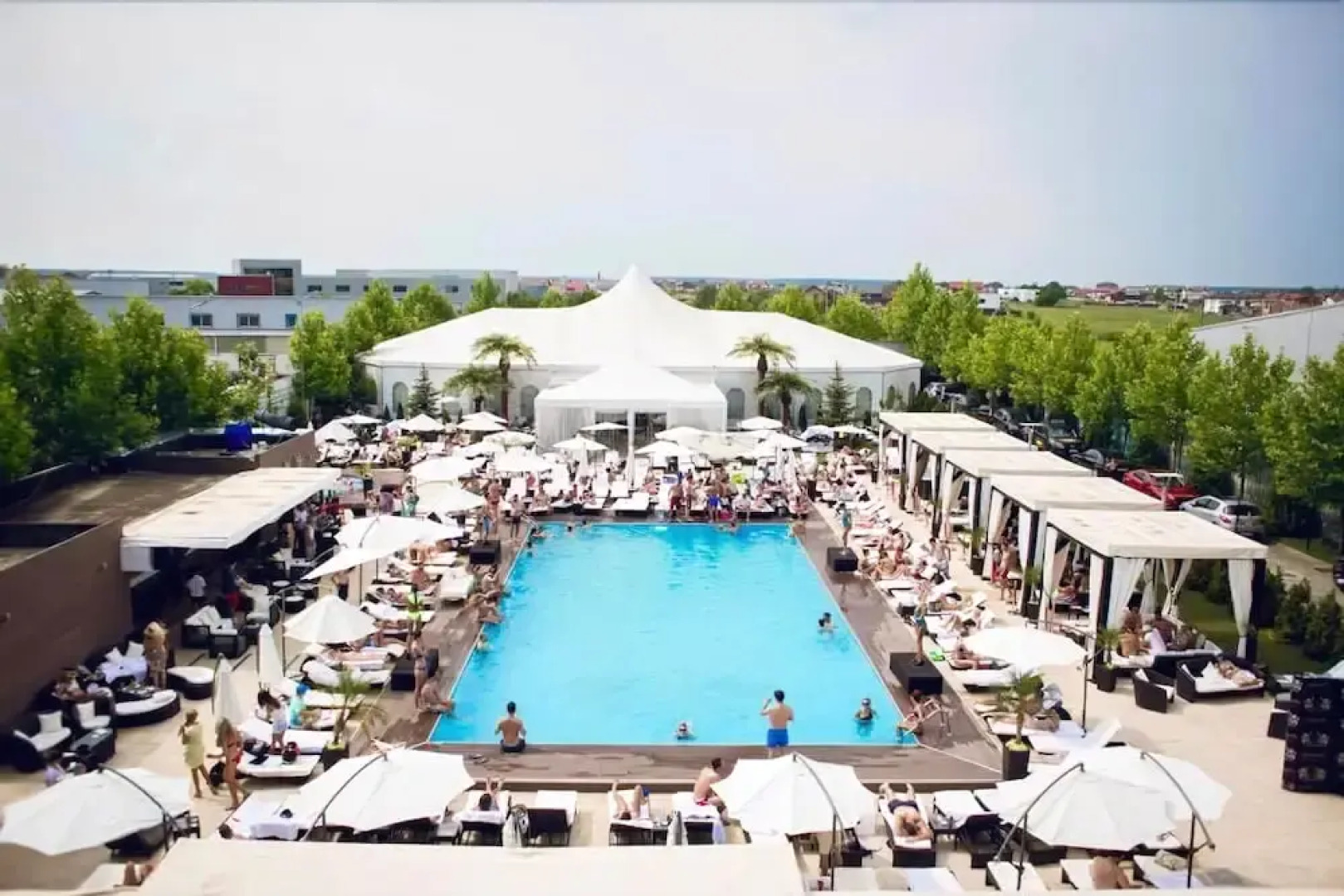 Ambasad’Or Home & Apartments