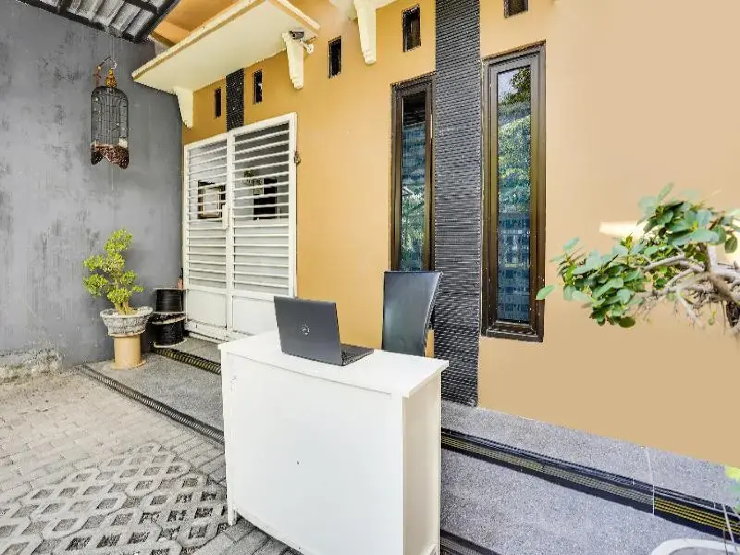 Hotel O Rumah Kost Gresik Syariah