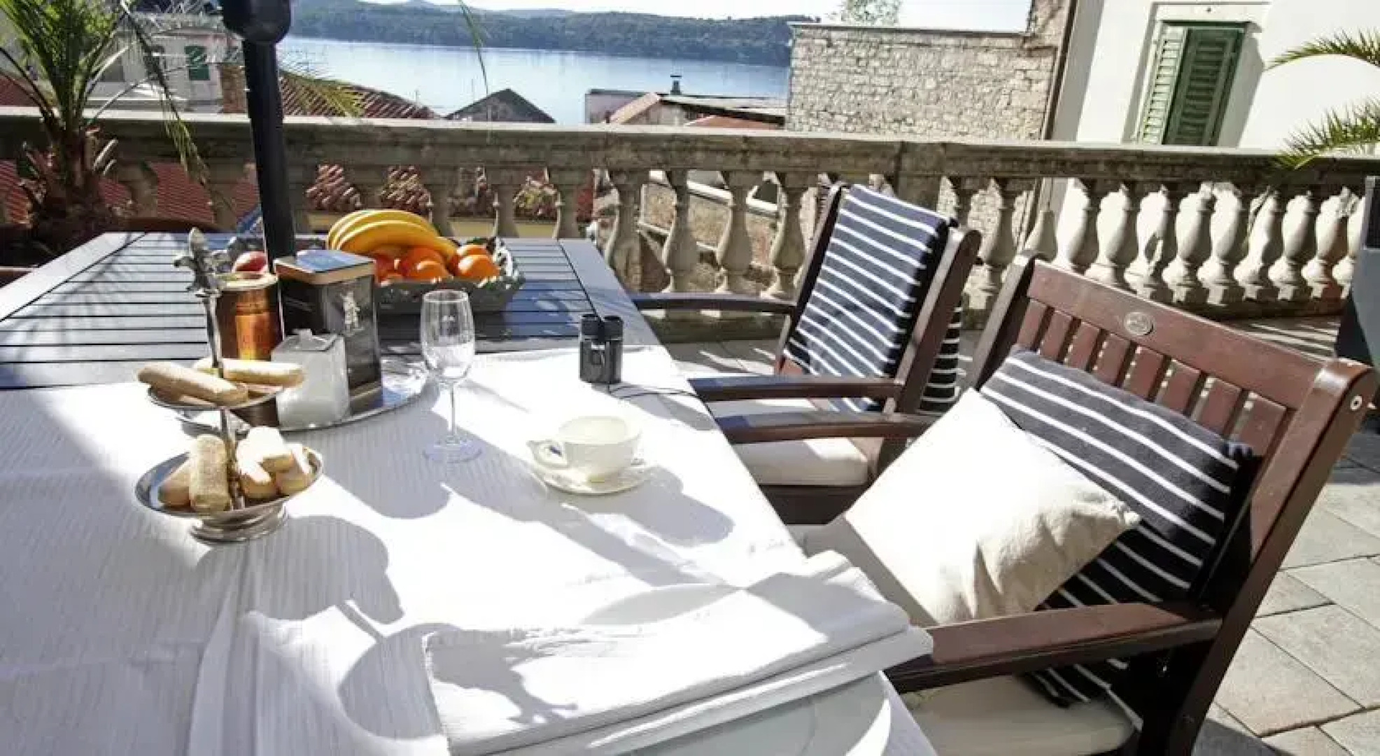 Grand Terrace Sea View Apartments