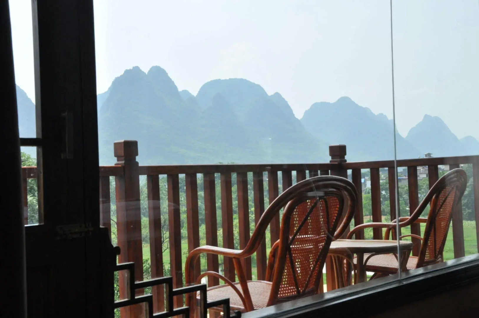 Yangshuo Mountain Nest Boutique Hotel