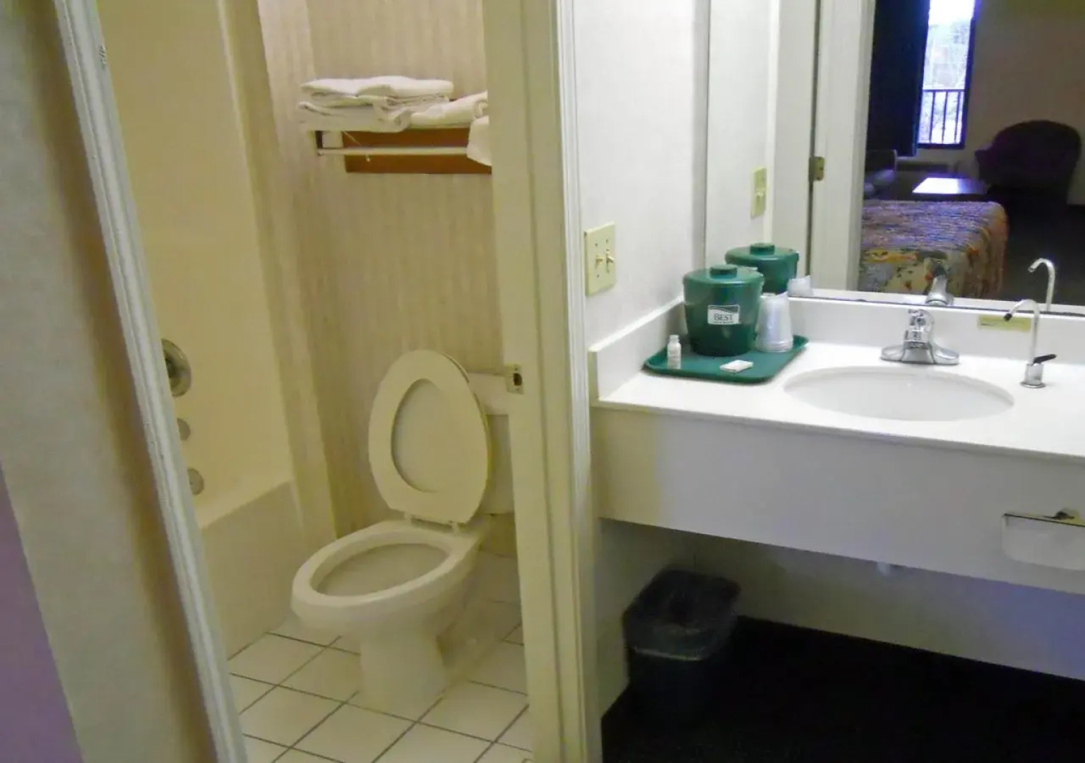 Americas Best Inn & Suites - Decatur