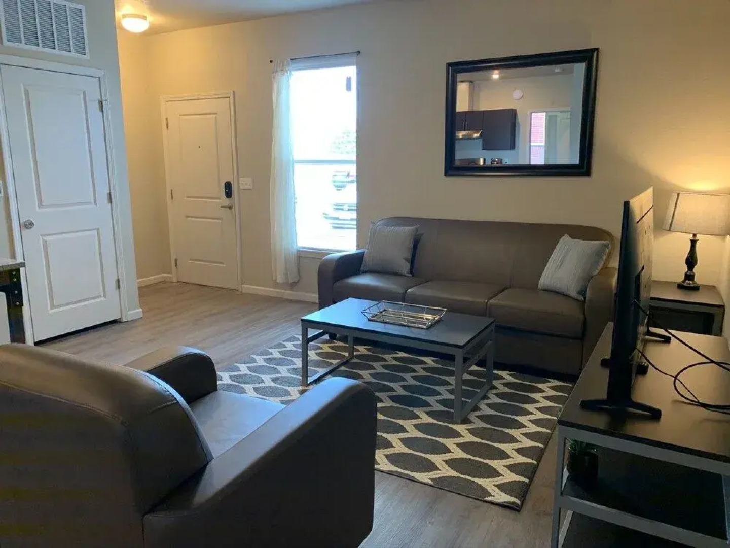 Cozy Houses at Nest Lawrence