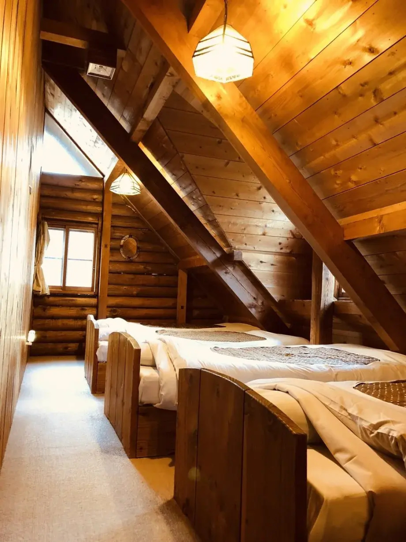 Log Home Pension Wood Inn
