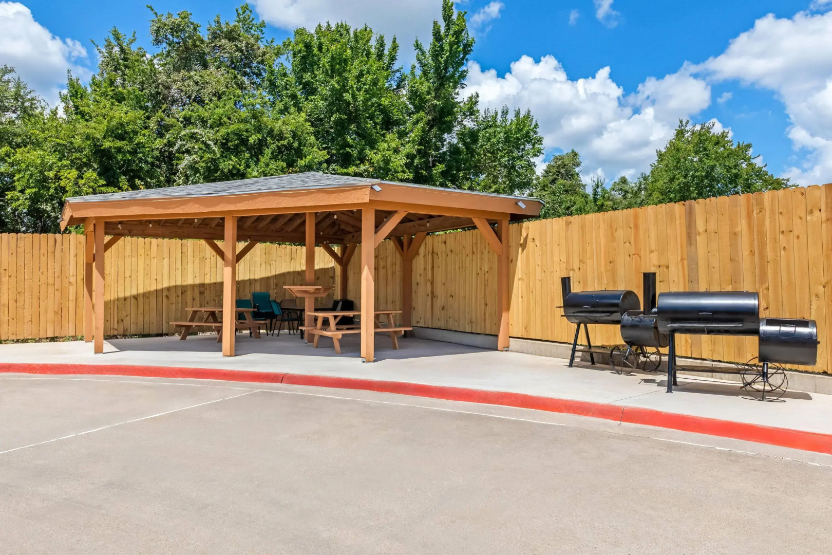 Days Inn by Wyndham Rockdale Texas