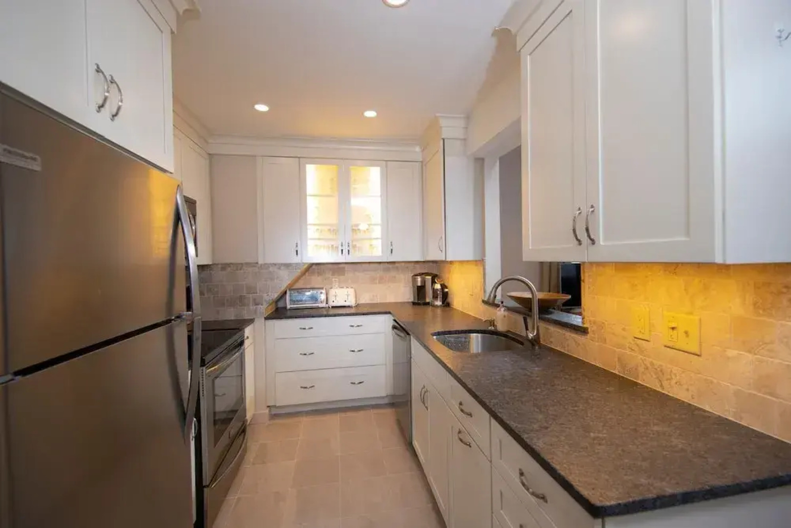 2br With High Ceilings & Private Sauna In Kettle Brook-okemo 2 Bedroom Condo