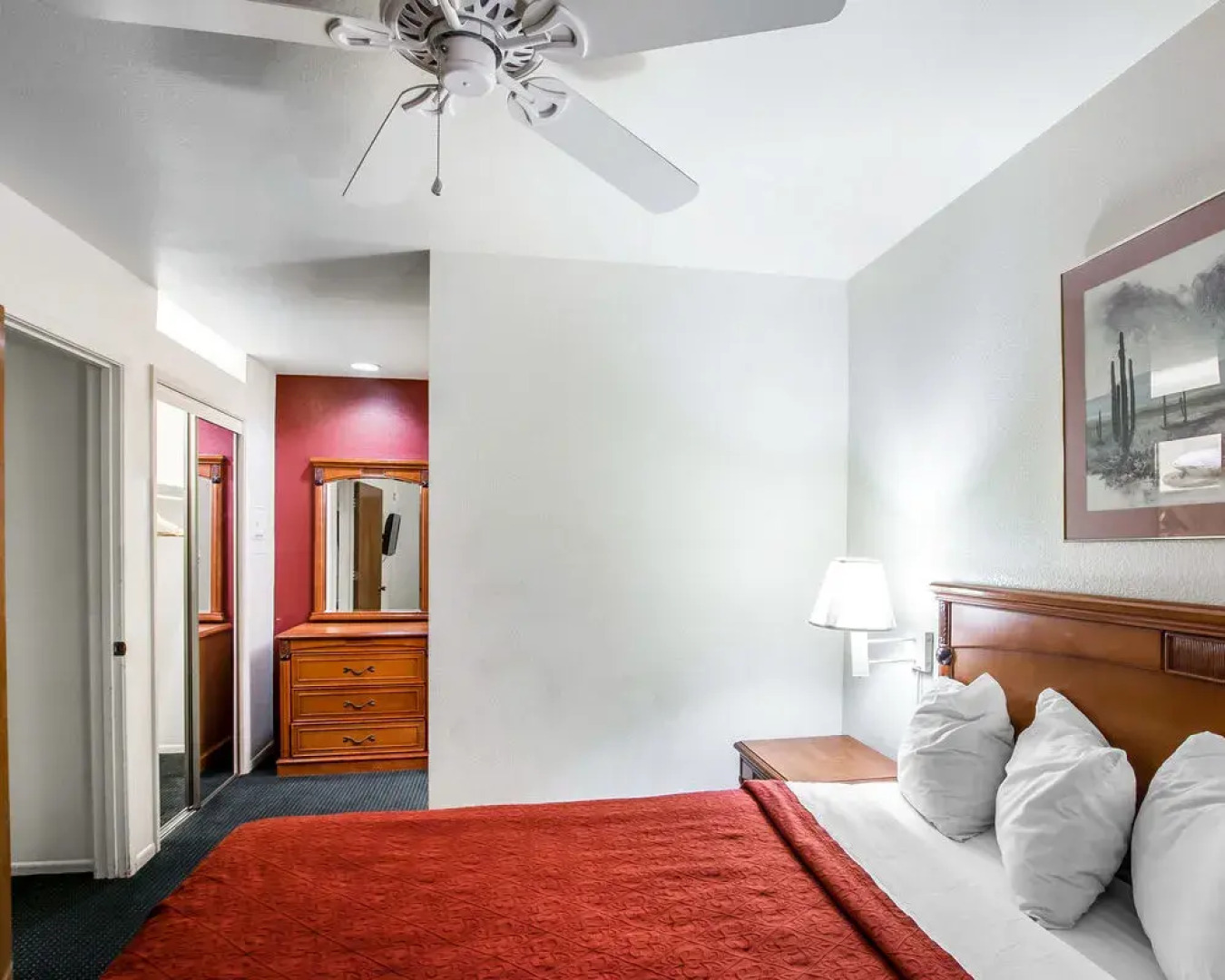 American Inn and Suites