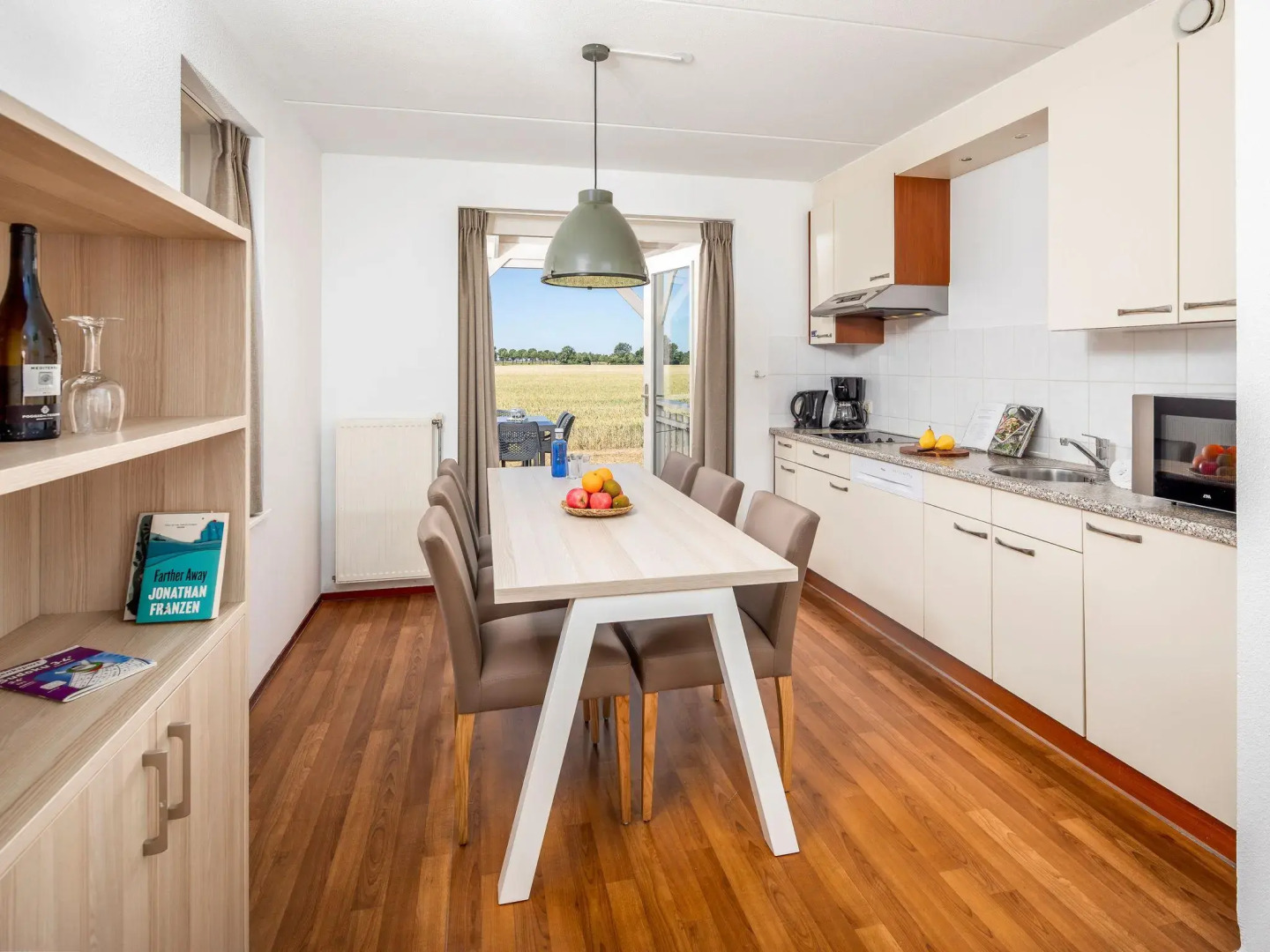 Restyled villa with dishwasher, near the Grevelingen Lake