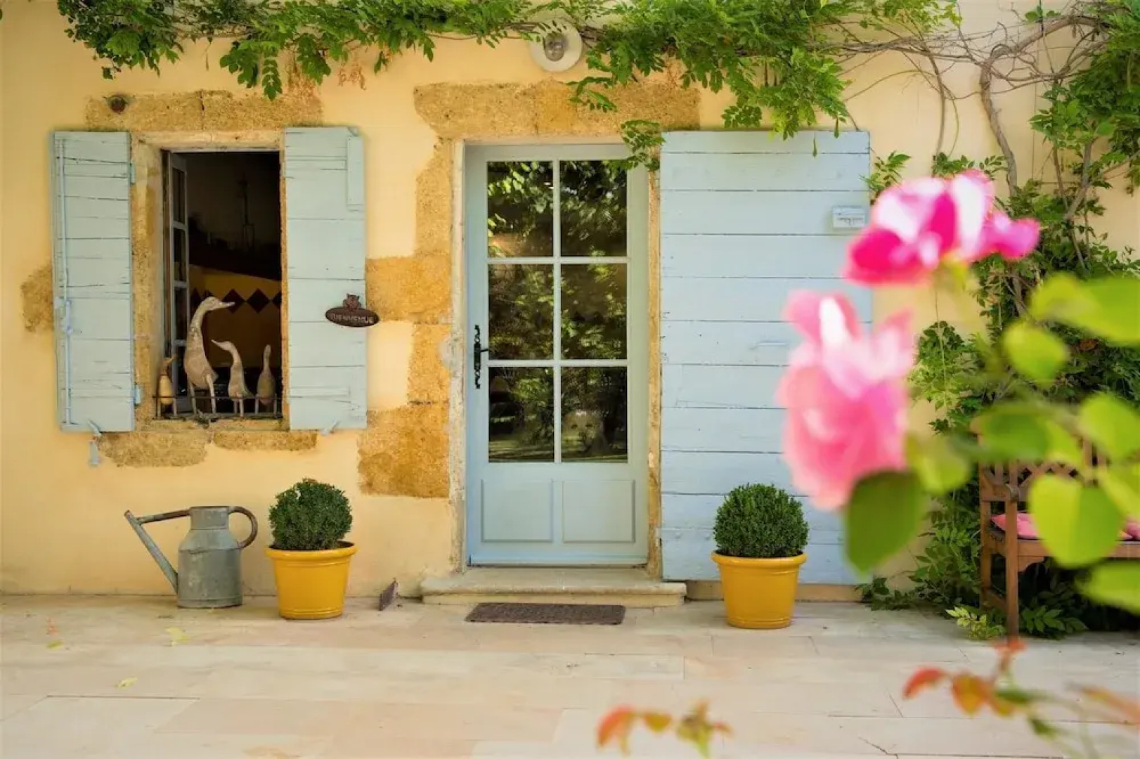 Mansion With 5 Bedrooms in Grans, With Pool Access, Furnished Garden a