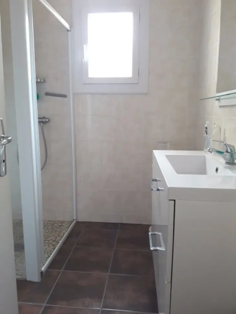 House With 2 Bedrooms In Sainte-marie, With Enclosed Garden - 150 M Fr